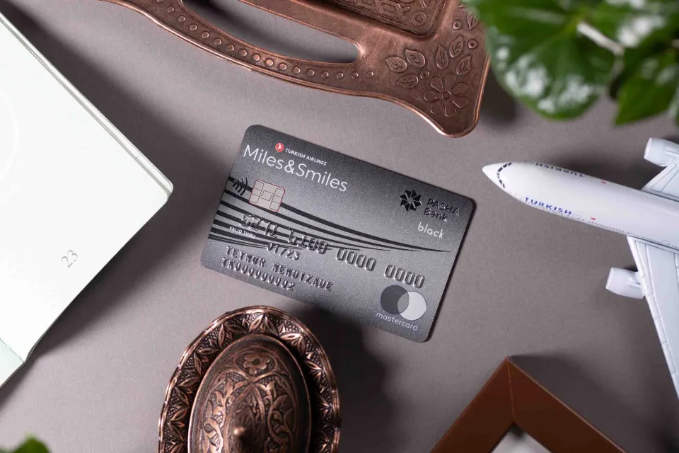 Впервые в Азербайджане PASHA Bank в эксклюзивном партнерстве с Turkish Airlines представляет карту PASHA Bank Miles&Smiles!