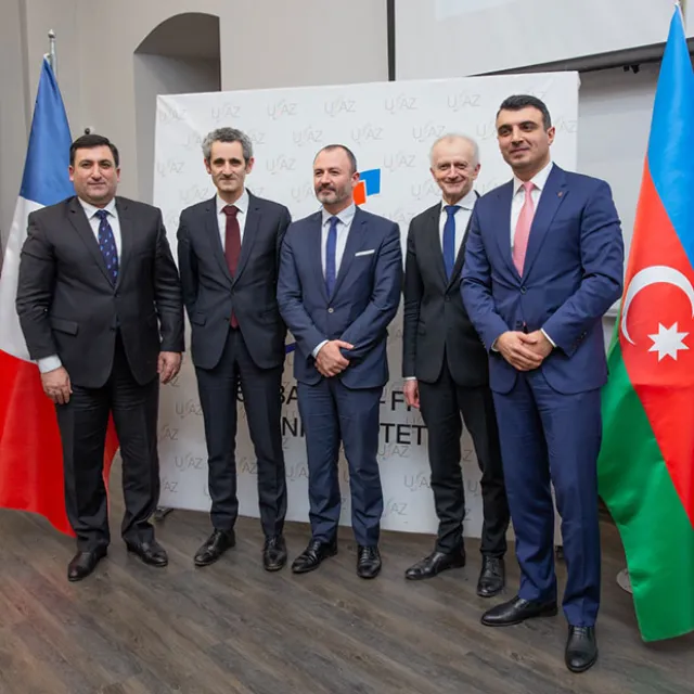 PAŞA Bank Azərbaycan-Fransız Universiteti ilə akademik və təhsil sahələrində əməkdaşlığın inkişaf etdirilməsinə dair Anlaşma Memorandumunu imzaladı
