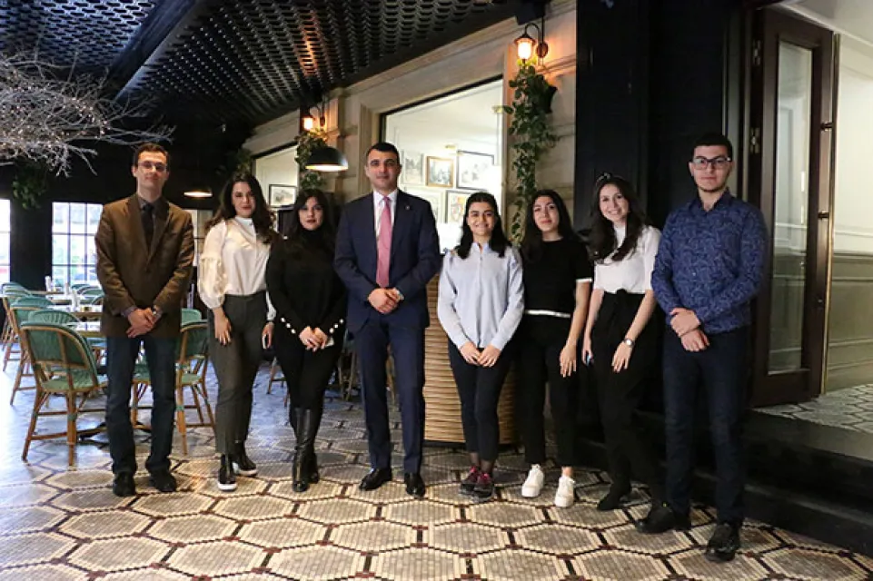 ADA Universitetinin tələbələri PAŞA Bankın İdarə Heyətinin sədri ilə görüşdülər