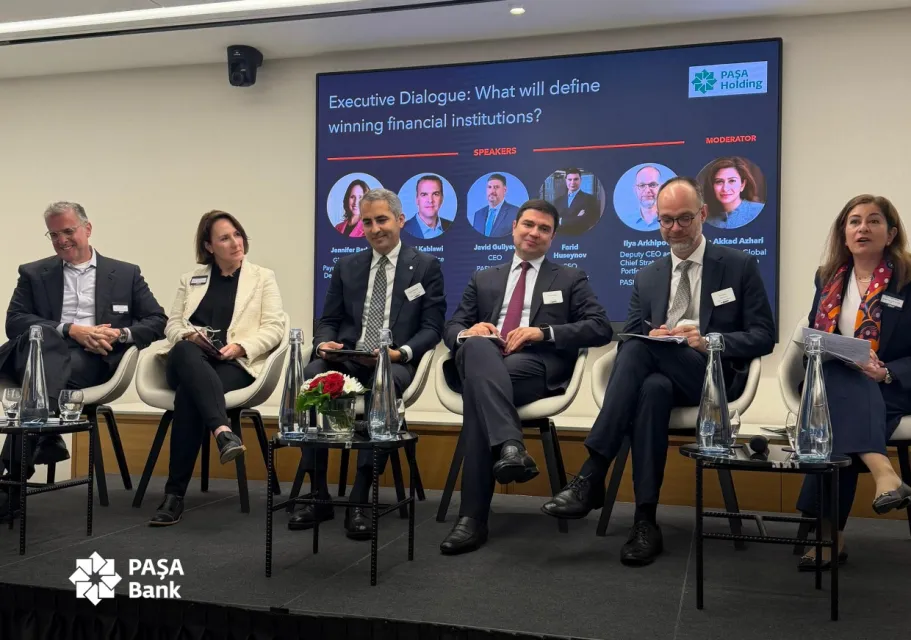 PAŞA Bank-ın rəhbər heyəti Londonda keçirilən Strateji Liderlik Sammitində iştirak edib