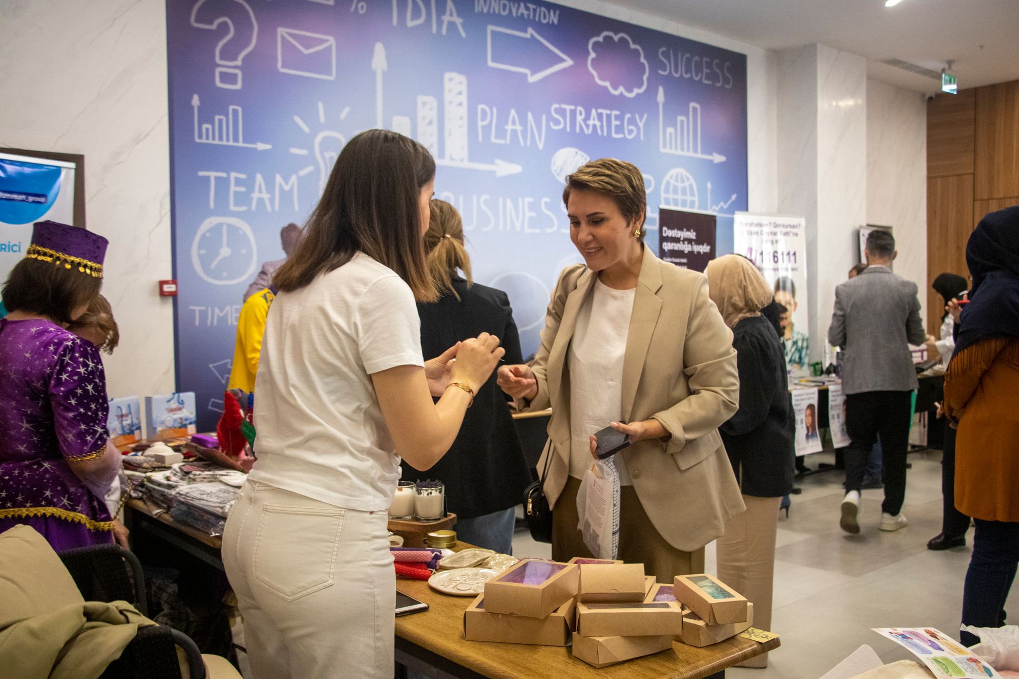 press-3.png (3.95 MB)